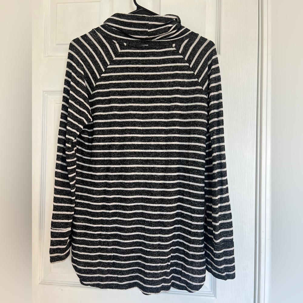 2 for $10 | Stitch Fix Tarlio Brushed Cowl Neck Knit Striped Top Medium - Picture 5 of 8